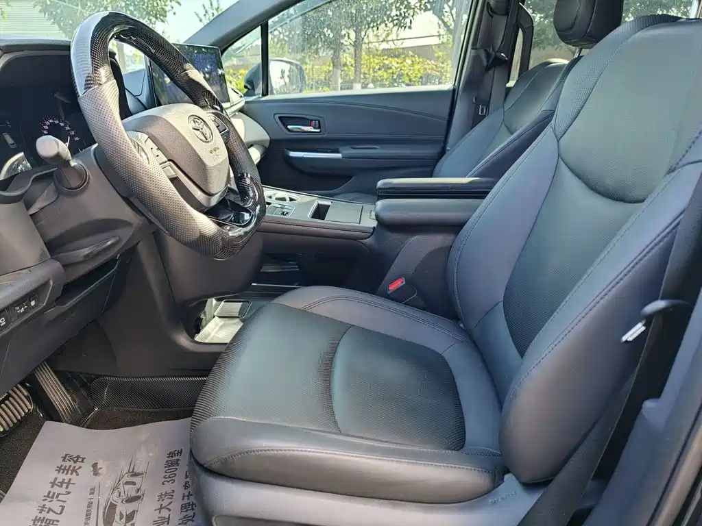 Grevia 2023 2.5L Hybrid Monarch VIP Edition купить на сайте DeffCars