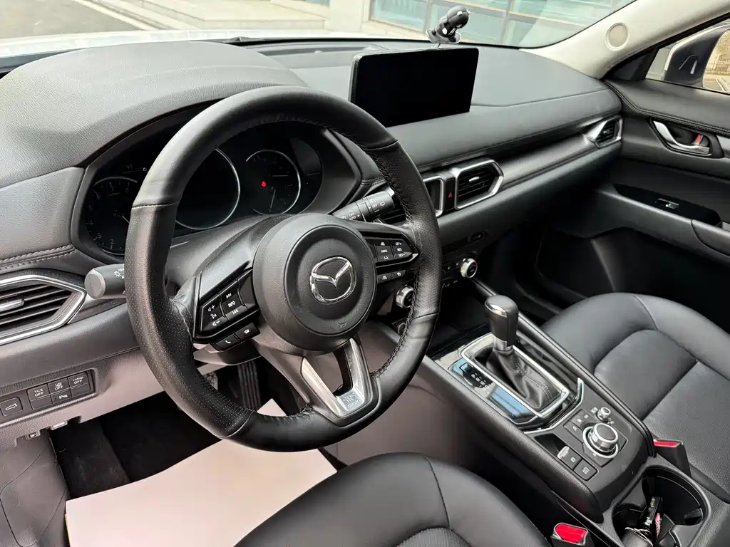 Mazda CX-5 2022 2.0L automatic two-wheel drive smart model купить на сайте DeffCars