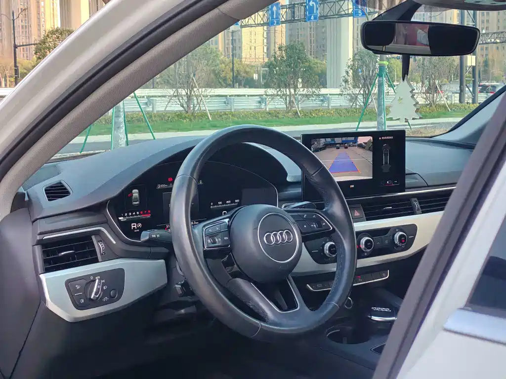 Audi A4L 2022 40 TFSI Fashionable and Dynamic купить на сайте DeffCars