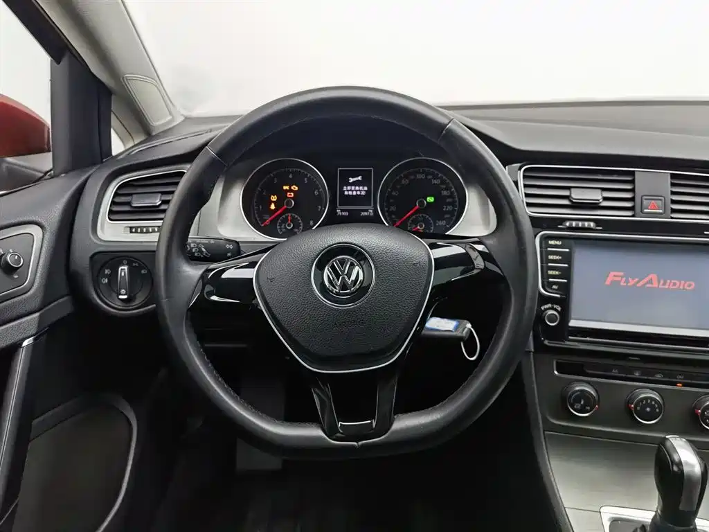 Golf 2015 1.4TSI automatic comfort type купить на сайте DeffCars