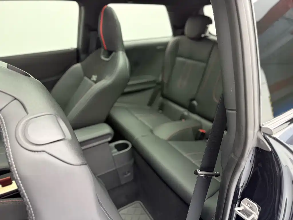 JCW 2025 John Cooper works купить на сайте DeffCars