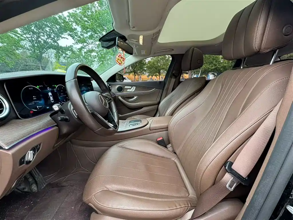 Mercedes-Benz E-Class 2023 E 300 L Fashion купить на сайте DeffCars