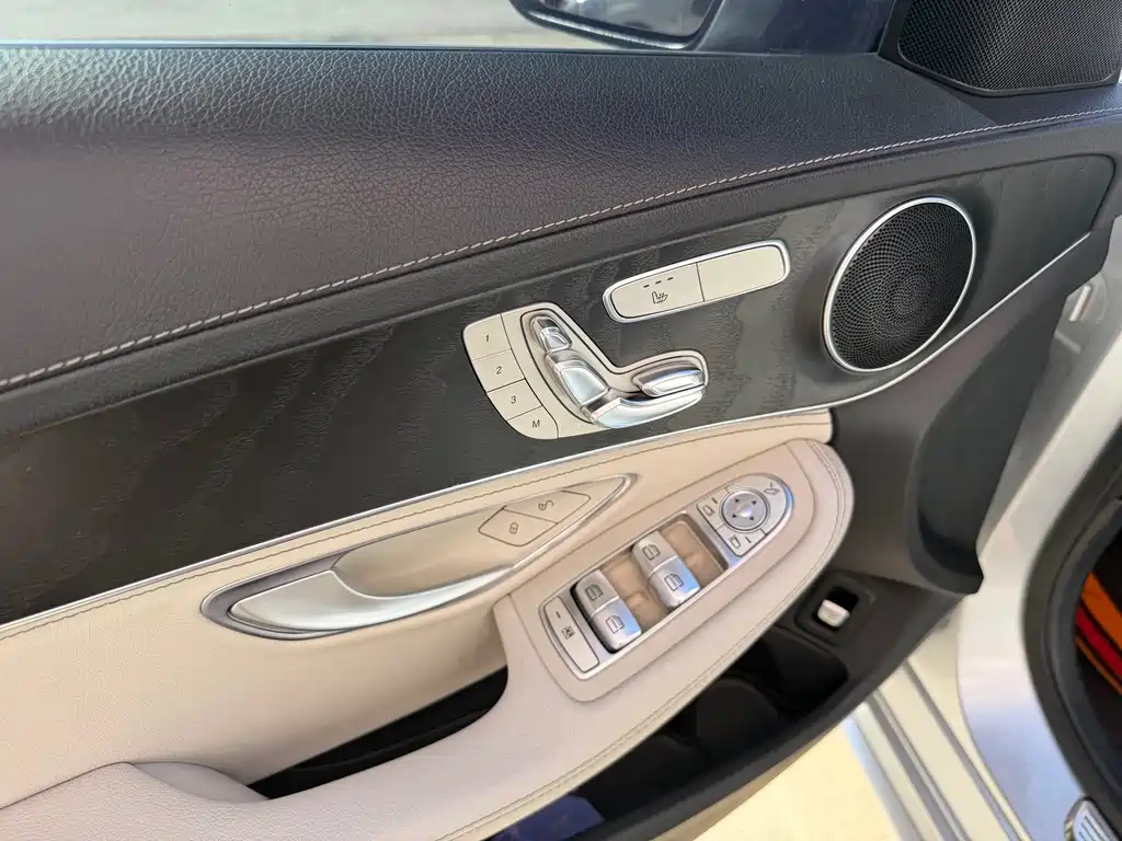 Mercedes-Benz C-Class 2016 C 200 Sports Edition 4MATIC купить на сайте DeffCars