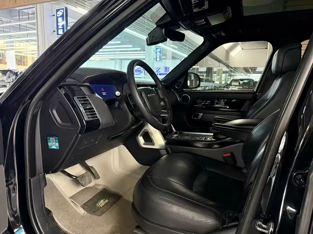 Range Rover 2018 3.0 SC V6 Vogue Edition купить на сайте DeffCars