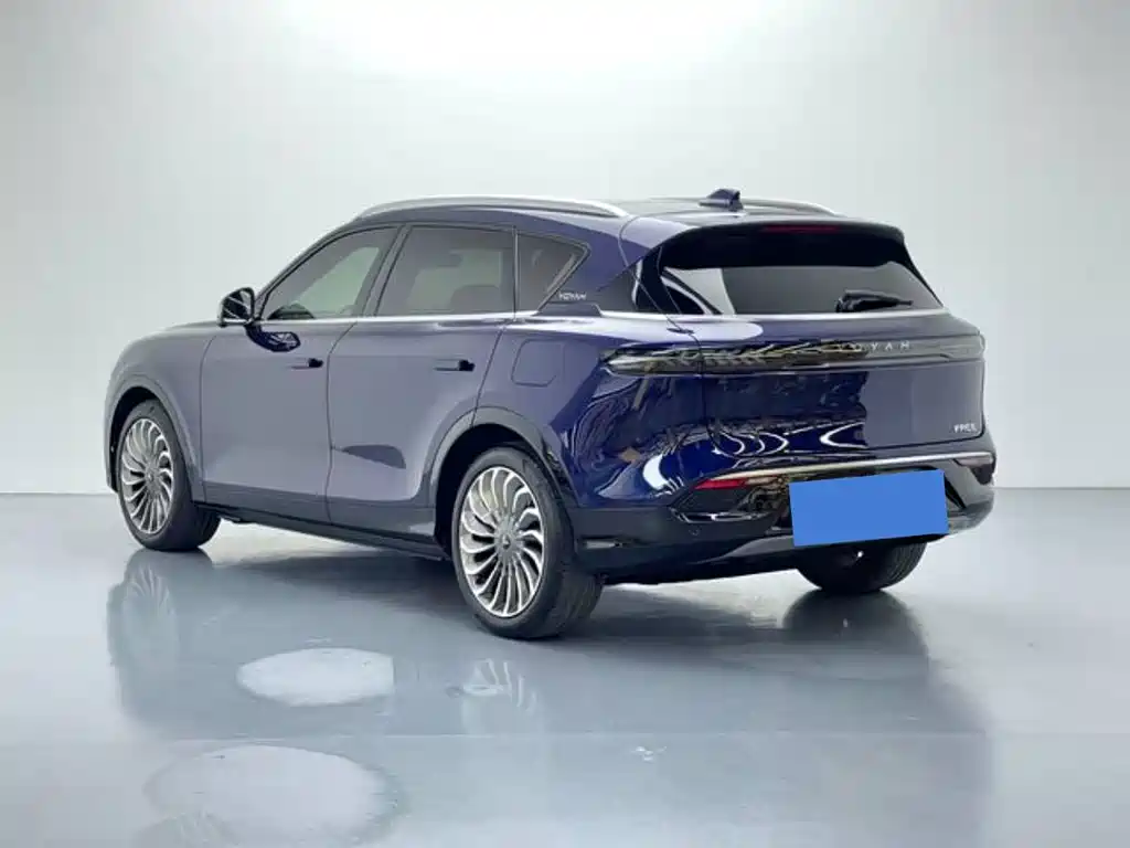 Lantu FREE 2021 four-wheel drive standard extended range exclusive luxury package купить на сайте DeffCars