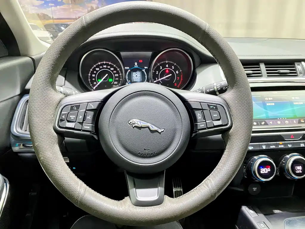 Jaguar E-PACE 2018 P200 S National V купить на сайте DeffCars