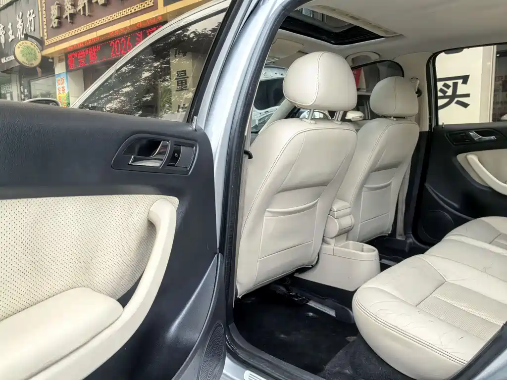 Lavida 2011 1.6L automatic elegant version купить на сайте DeffCars