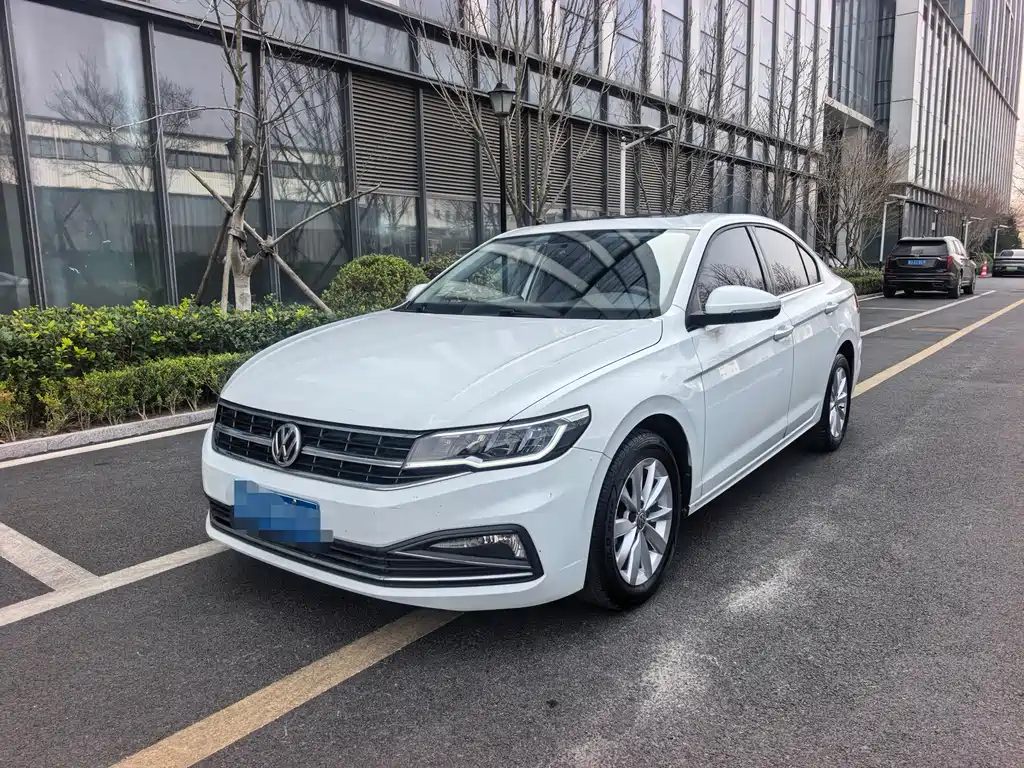 Bora 2019 facelift 1.5L automatic comfort model National VI купить на сайте DeffCars