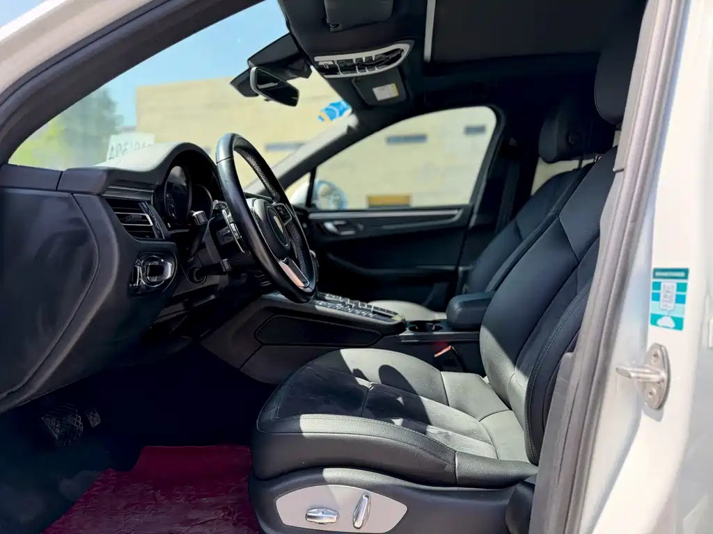 Macan 2018 Macan 2.0T купить на сайте DeffCars