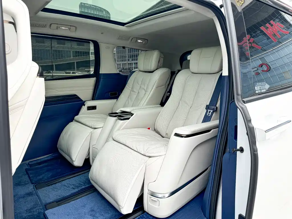 Century 2025 2.0T seven-seat Yuanshi Edition купить на сайте DeffCars