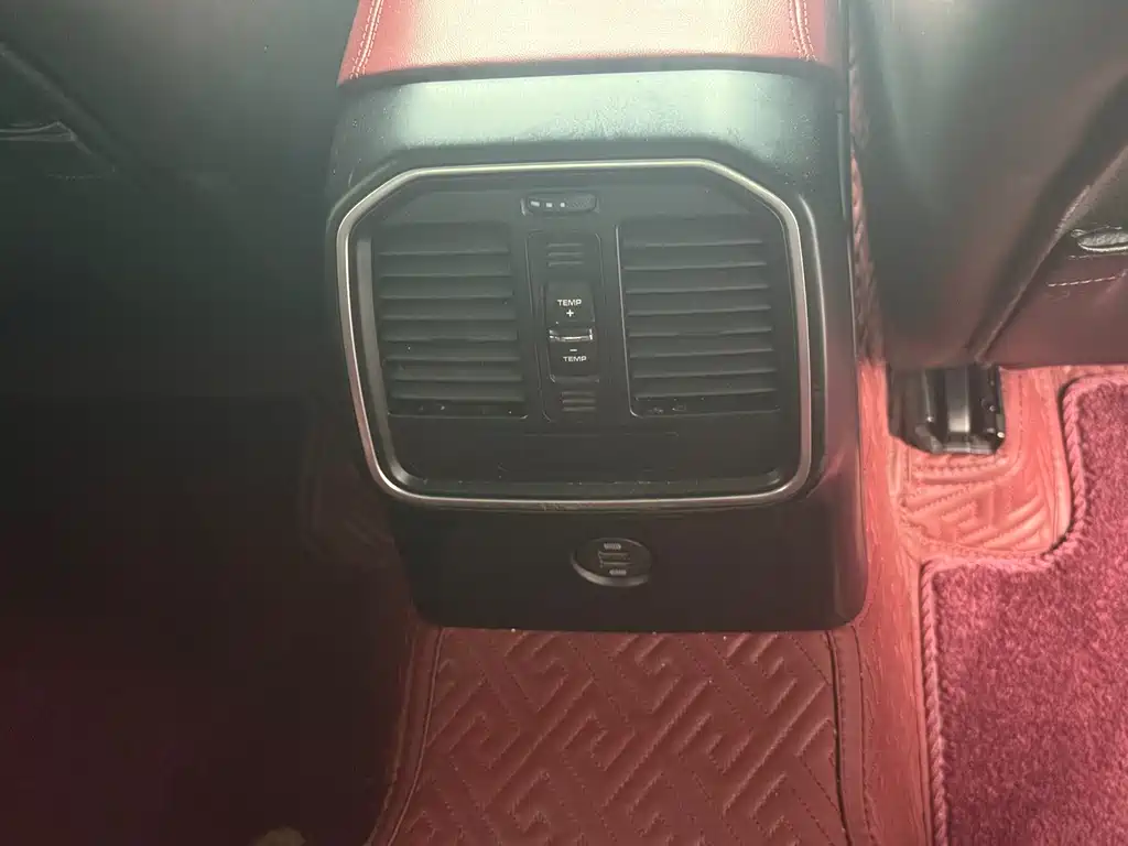 Macan 2021 Macan 2.0T купить на сайте DeffCars