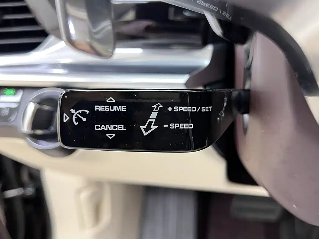 Panamera 2019 Panamera Executive Extended Edition 2.9T купить на сайте DeffCars