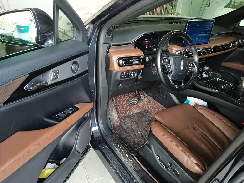 Voyager 2021 2.7T four-wheel drive premium version купить на сайте DeffCars