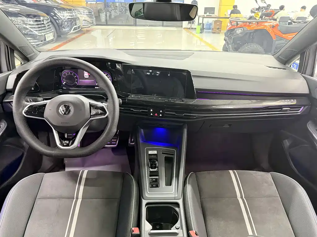 Golf 2023 280TSI DSG R-Line Lite купить на сайте DeffCars