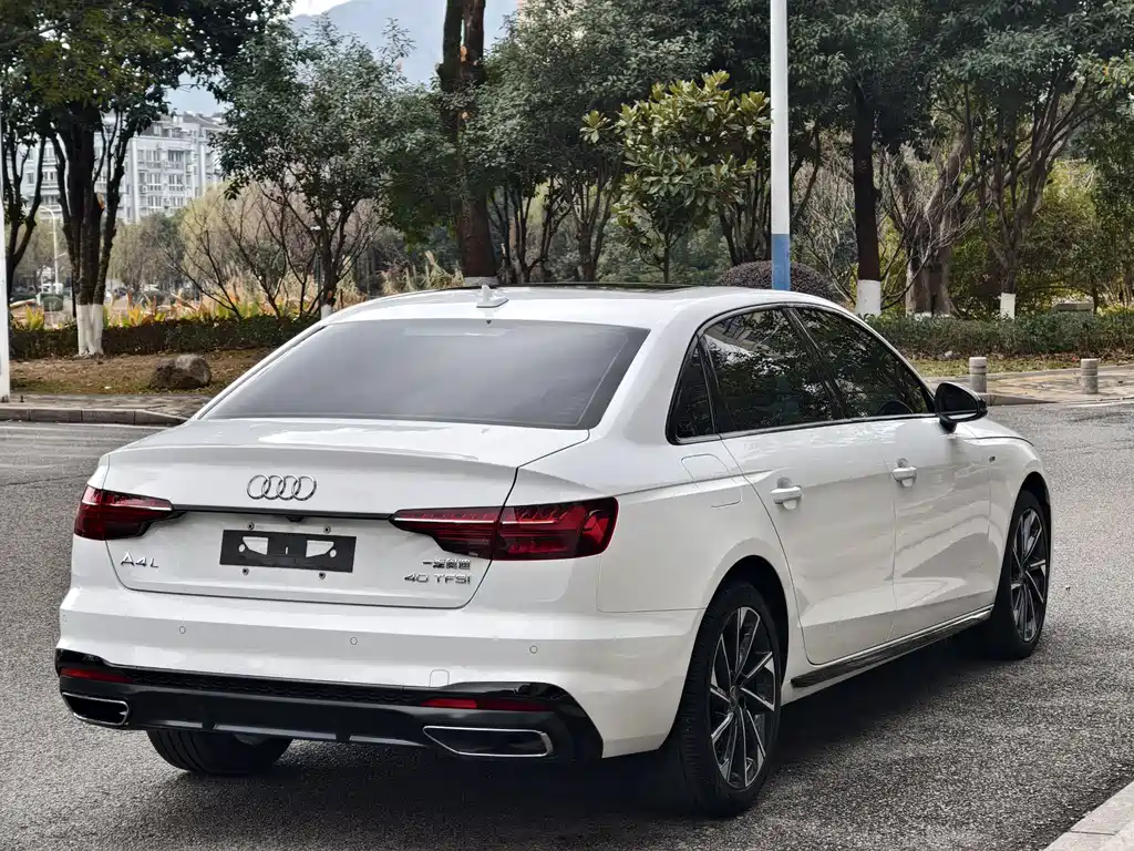 Audi A4L 2023 40 TFSI luxury and dynamic model купить на сайте DeffCars