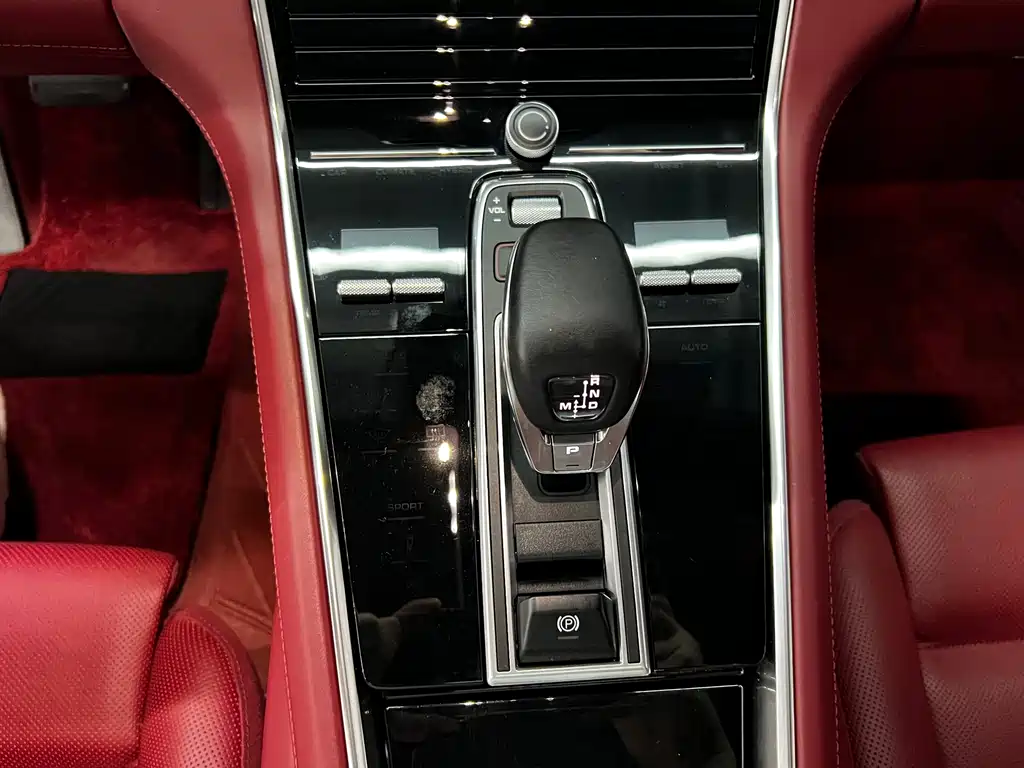 Panamera 2022 Panamera 4 Executive Extended Edition 2.9T купить на сайте DeffCars