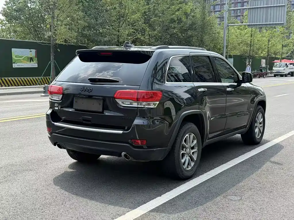 Grand Cherokee (импорт) 2014 3.6L Elite Navigation Edition купить на сайте DeffCars