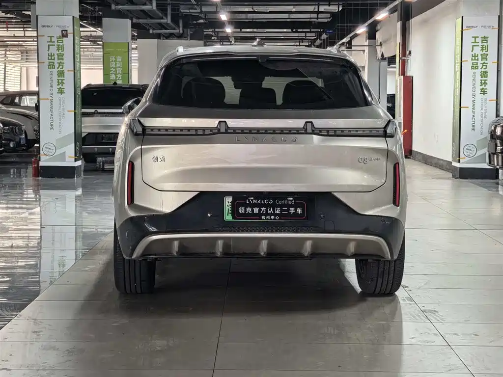 Lynk & Co 08 EM-P 2025 model 120km long range Halo купить на сайте DeffCars