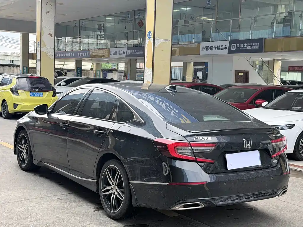 Accord 2022 260TURBO Magic Night Premium Edition купить на сайте DeffCars