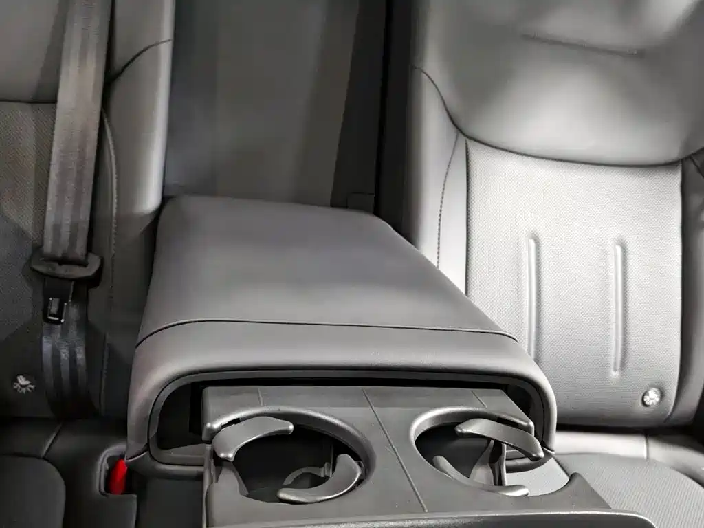 Xpeng G6 2025 model 625 long battery life Max flagship version купить на сайте DeffCars