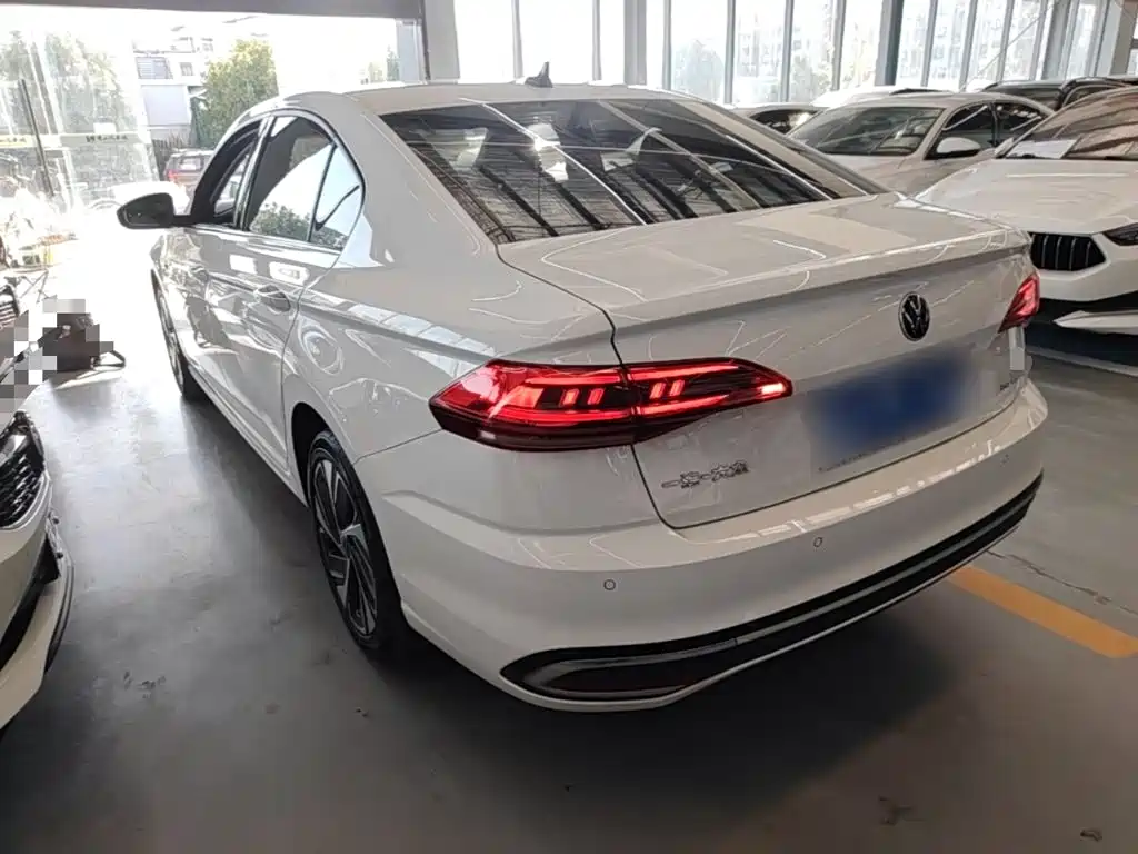 Bora 2023 280TSI DSG Premium Edition купить на сайте DeffCars
