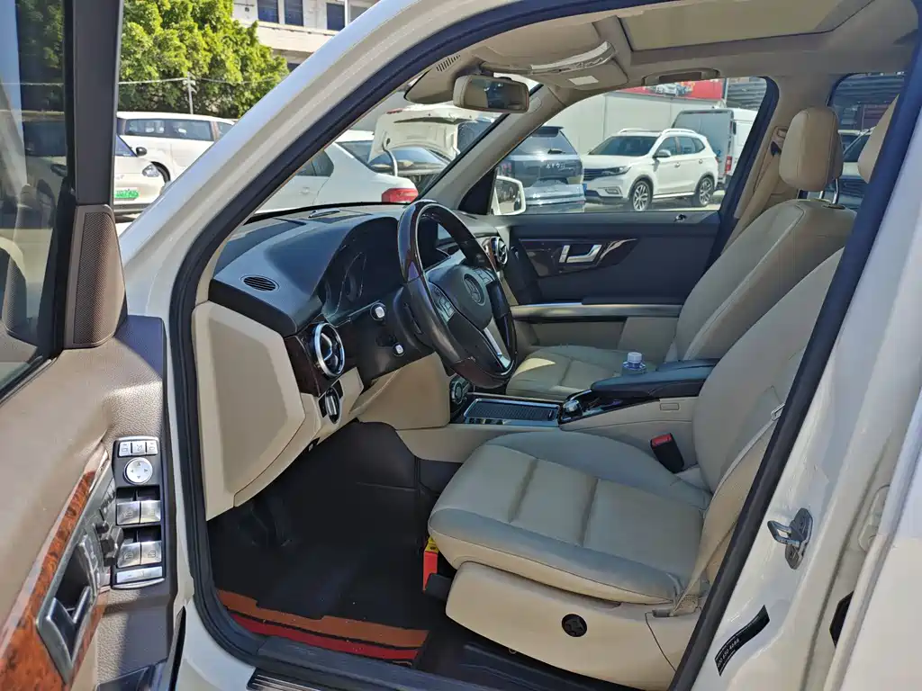 Mercedes-Benz GLK-Class 2013 facelift GLK 300 4MATIC luxury model купить на сайте DeffCars