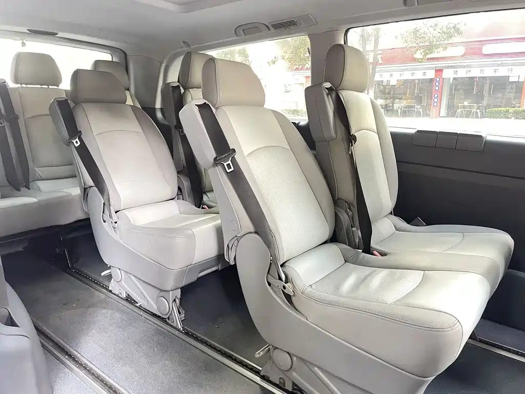 Vito 2011 2.5L Elite Edition купить на сайте DeffCars