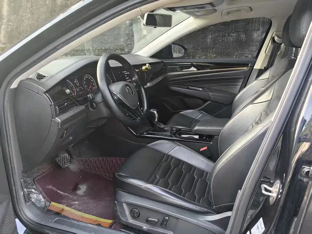 Passat 2020 330TSI Elite Edition National VI купить на сайте DeffCars