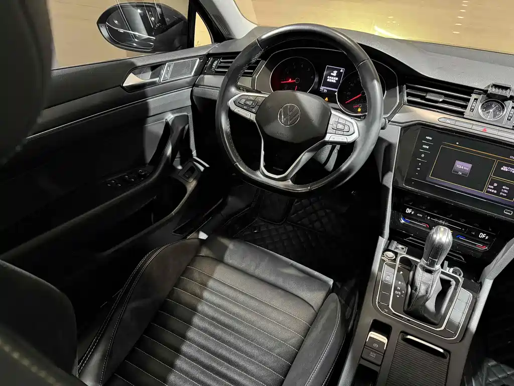 Magotan 2021 330TSI DSG 30th Anniversary Edition купить на сайте DeffCars