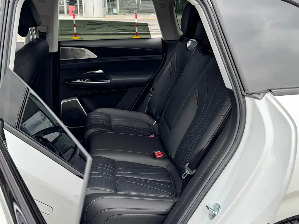 Xpeng G9 2024 570 Max купить на сайте DeffCars