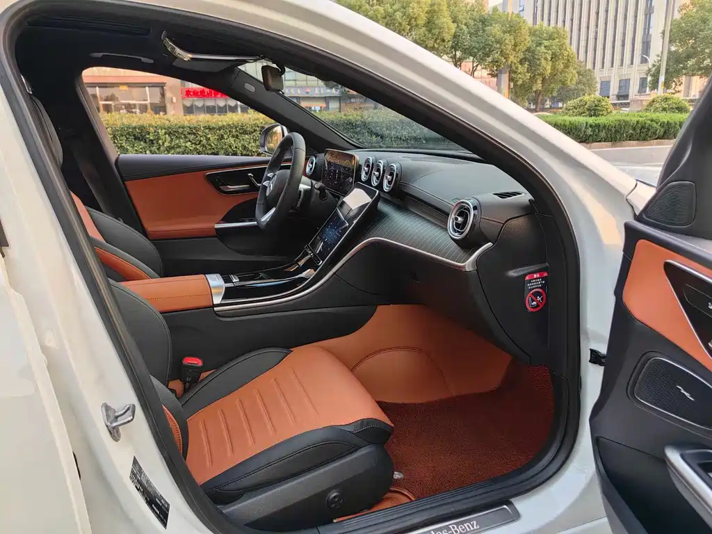 Mercedes-Benz C-Class 2023 facelift C 260 L sports version купить на сайте DeffCars