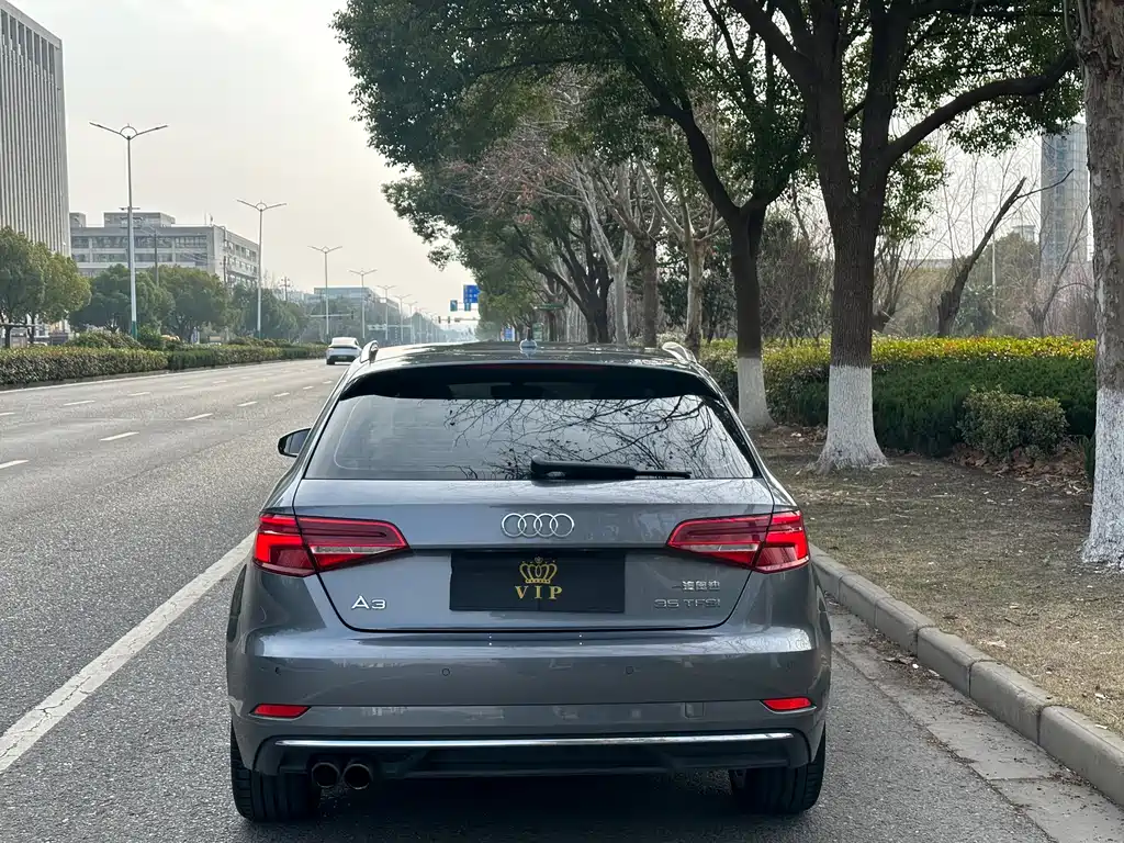 Audi A3 2019 Sportback 35 TFSI Fashion Type National VI купить на сайте DeffCars