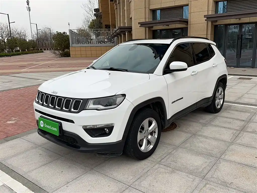 Compass 2017 200T Automatic Home Edition купить на сайте DeffCars