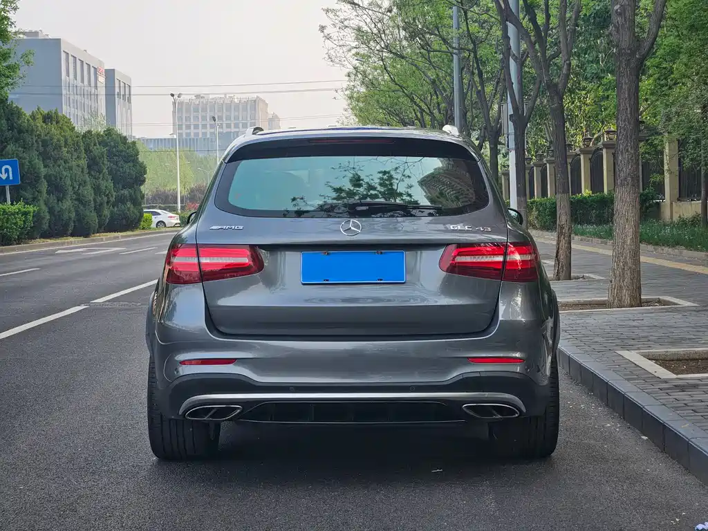 Mercedes-Benz GLC AMG 2017 AMG GLC 43 4MATIC купить на сайте DeffCars