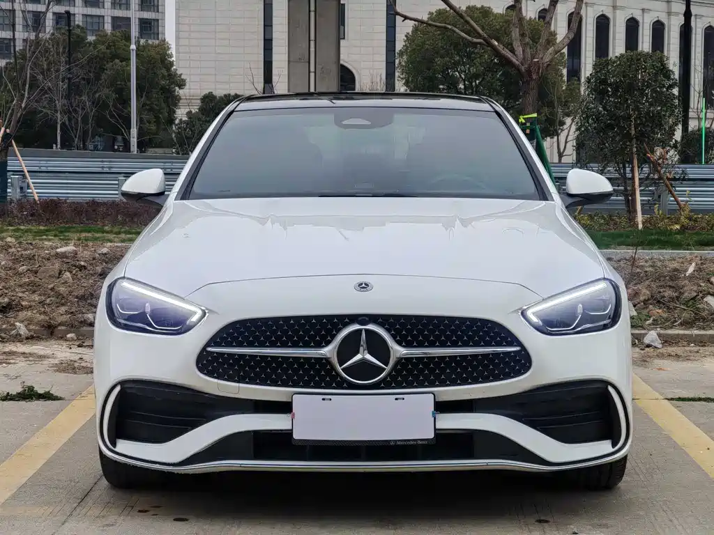 Mercedes-Benz C-Class 2024 facelift C 260 L sports version купить на сайте DeffCars