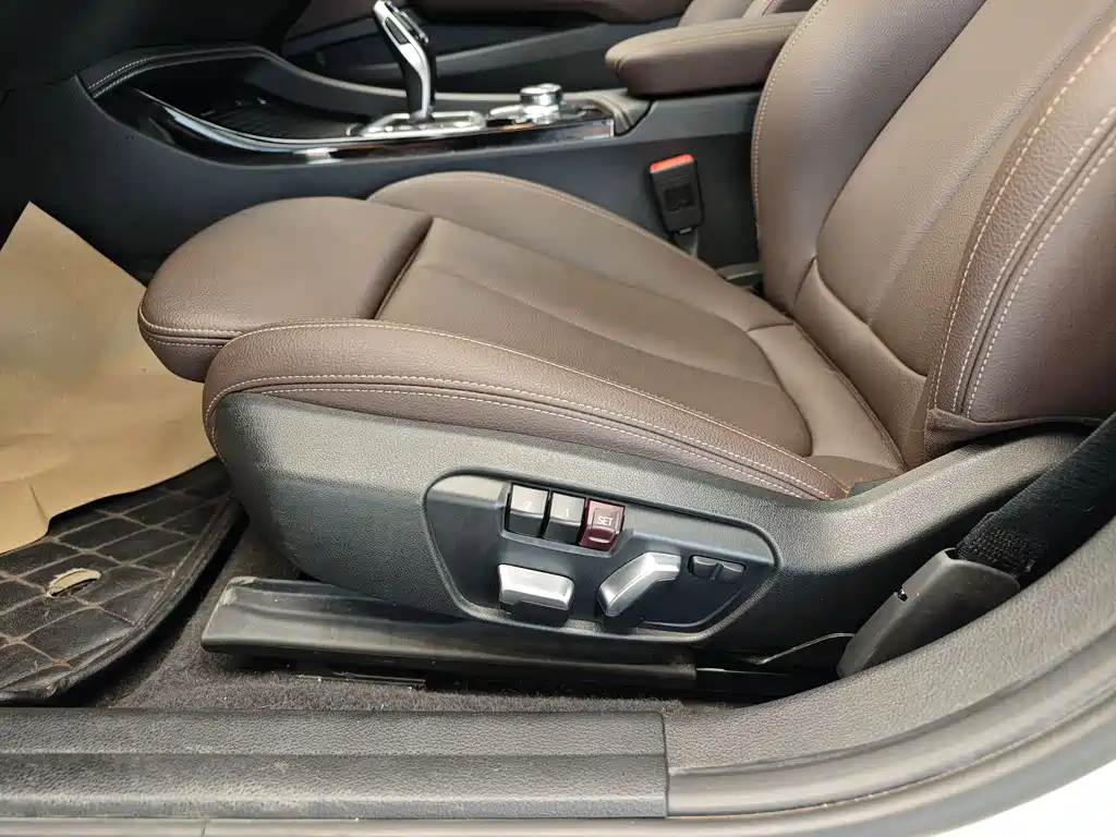 BMW 1 Series 2021 facelift 120i M Sports Night Edition купить на сайте DeffCars
