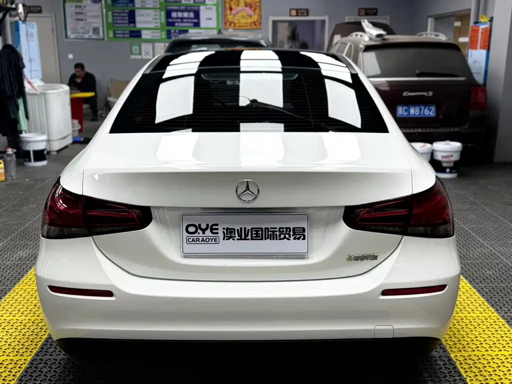 Mercedes-Benz A-Class 2022 A 180 L купить на сайте DeffCars