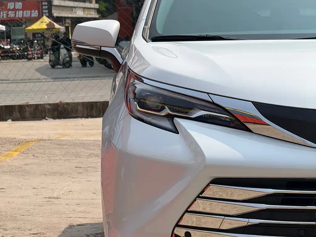 SIENNA 2021 2.5L Hybrid Comfort Edition купить на сайте DeffCars