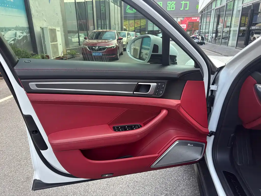 Panamera 2023 facelift 2.9T platinum version купить на сайте DeffCars