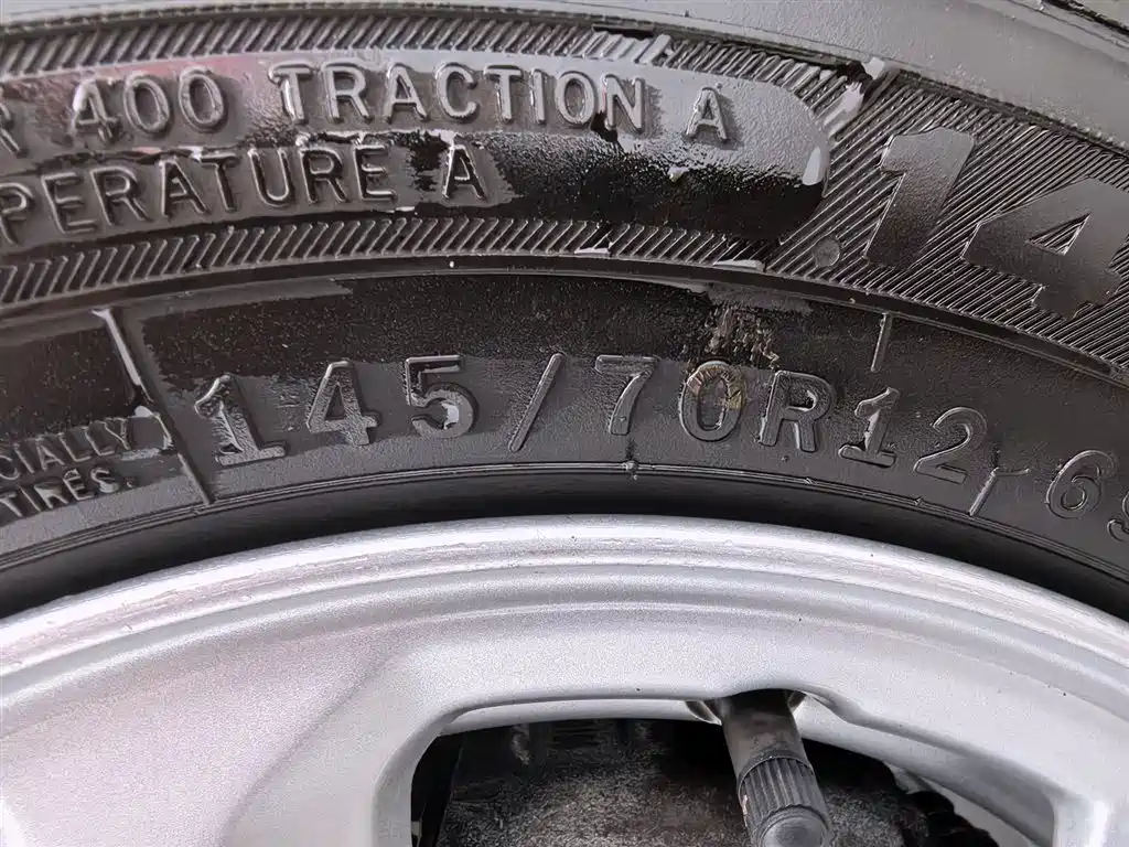 Hongguang MINIEV 2020 Free Model Lithium Iron Phosphate купить на сайте DeffCars