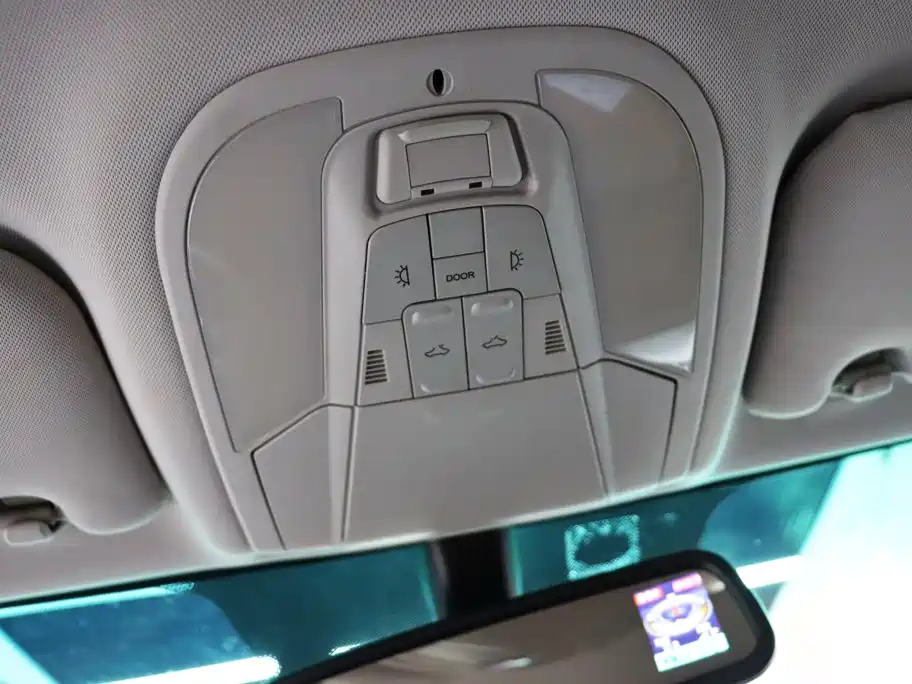 Qin New Energy 2016 Qin EV300 Honor Type купить на сайте DeffCars