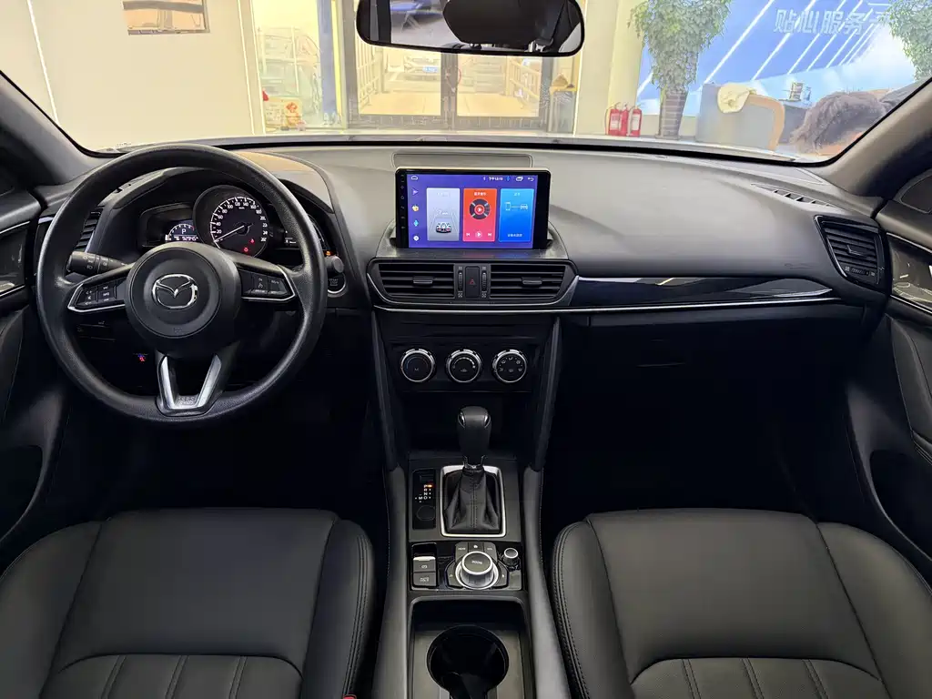 Mazda CX-4 2021 2.0L automatic two-wheel drive Blue Sky Vitality Edition купить на сайте DeffCars