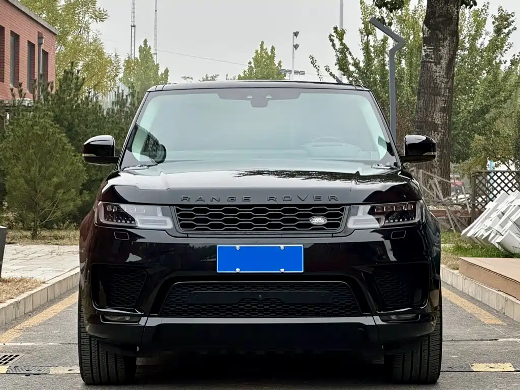 Range Rover Sport 2021 3.0 L6 Black Edition купить на сайте DeffCars