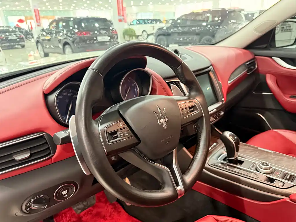 Levante 2018 3.0T Standard Edition купить на сайте DeffCars