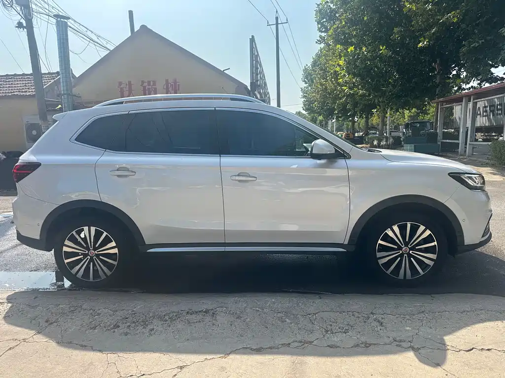 Roewe RX5 New Energy 2017 ERX5 EV400 Electric Internet Supreme Edition купить на сайте DeffCars