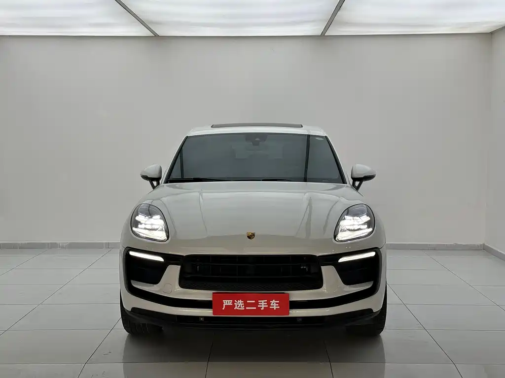 Macan 2024 Macan 2.0T купить на сайте DeffCars