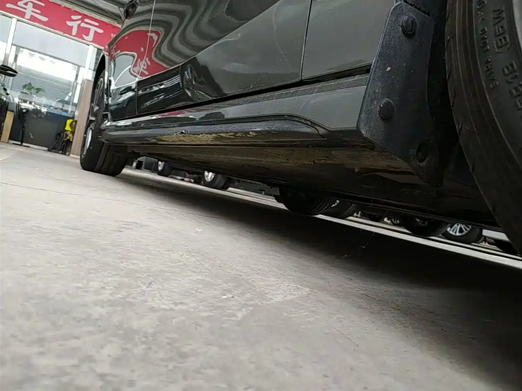 Lynk & Co 03 2022 1.5TD DCT Pro купить на сайте DeffCars