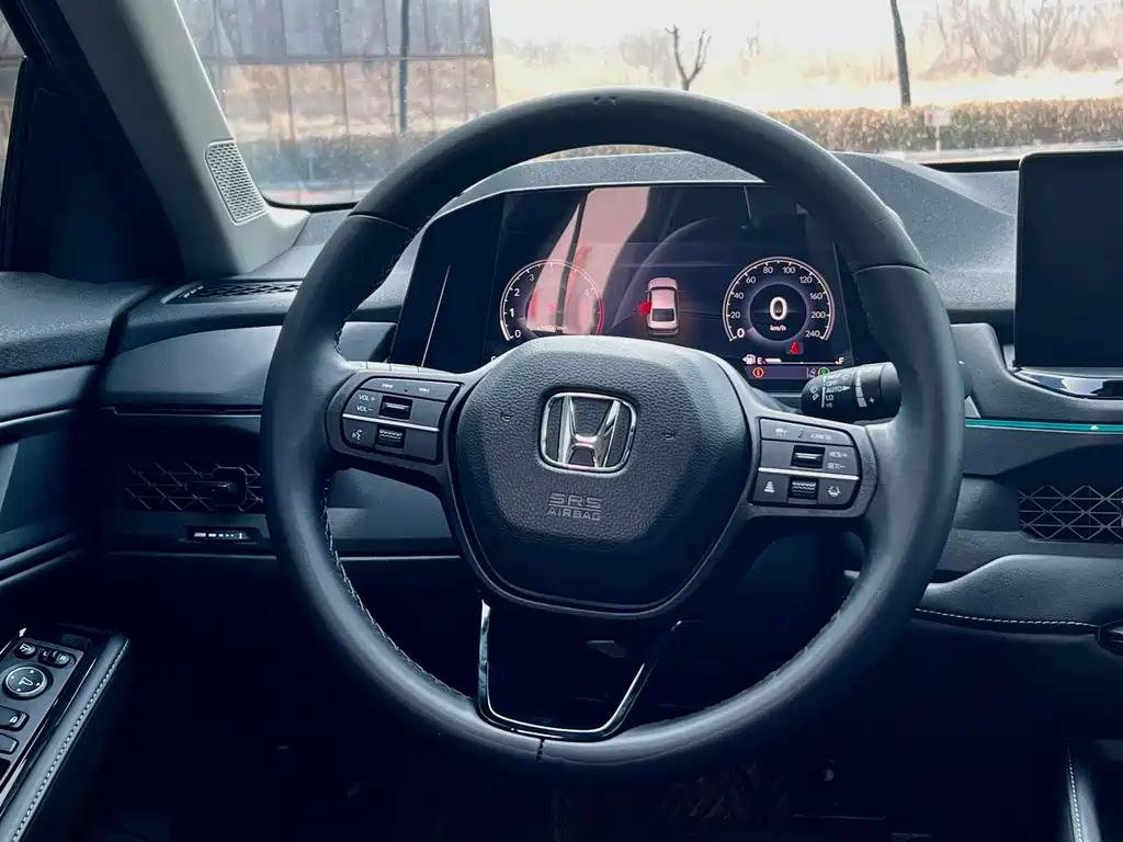 Accord 2023 260TURBO Smart Edition купить на сайте DeffCars