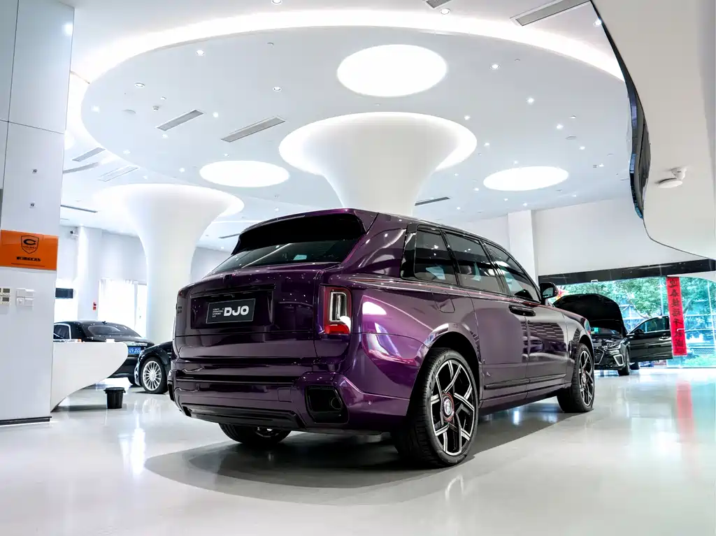 Cullinan 2018 four-seat version купить на сайте DeffCars
