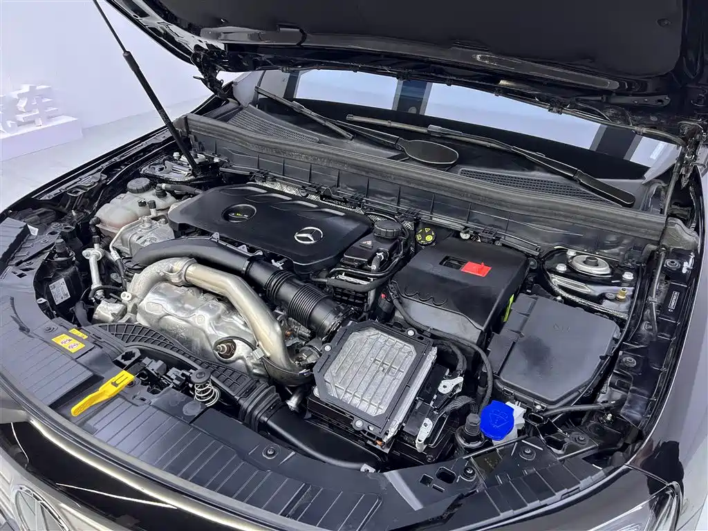 Mercedes-Benz GLB 2024 facelift GLB 220 fashion model купить на сайте DeffCars